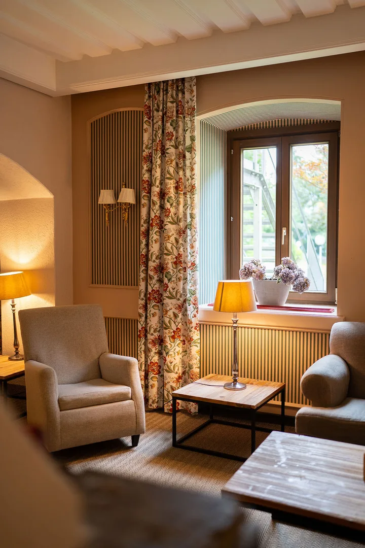 Ankunft und Empfang im Inselhotel